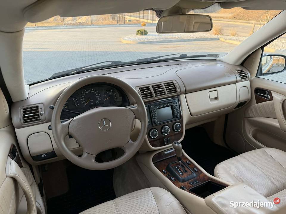 MercedesBenz ML 270 CDI W163 2700cm3