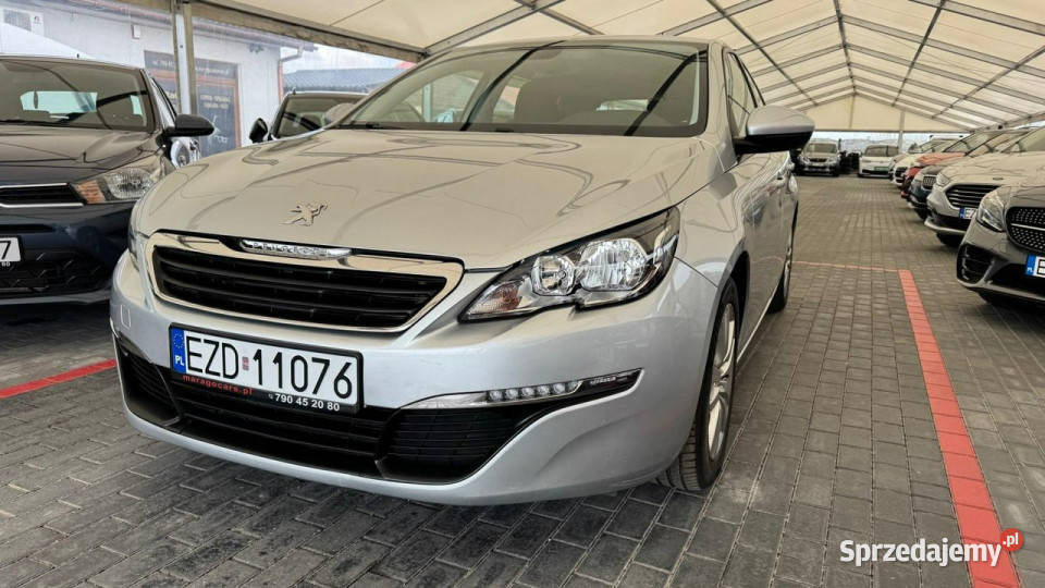 Peugeot 308 12 Benzyna 81 ZAREJESTROWANY T9 możliwa zamiana Zduńska Wola