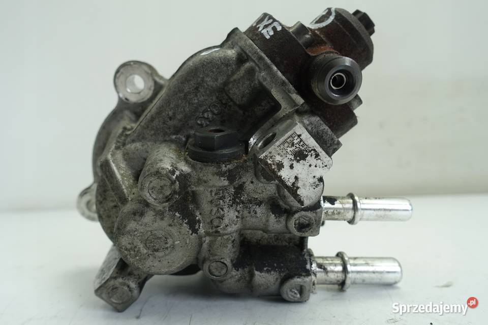 Jaguar XE 20 D POMPA WTRYSKOWA PALIWA 0445010706 Rudka