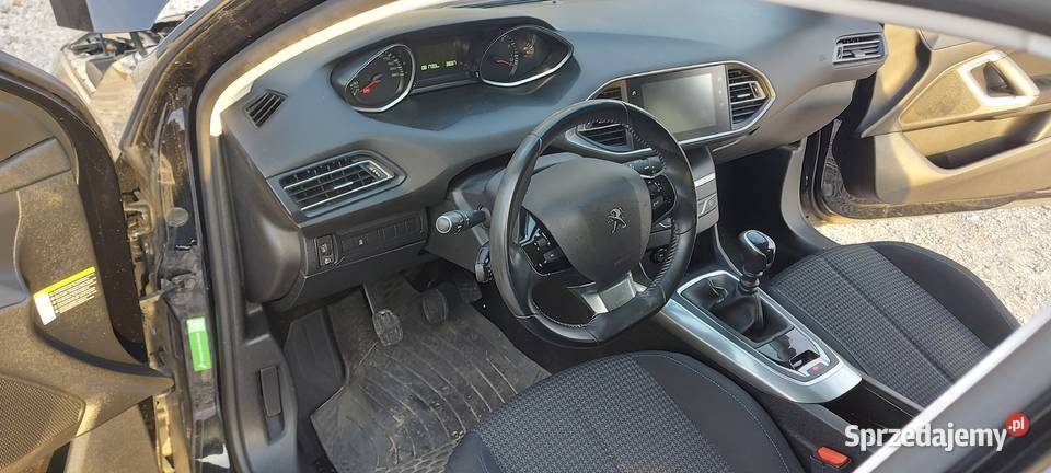 Peugeot 308 2020r 12 PureTech 110 Oszczedny i 110KM Włoszczowa sprzedam