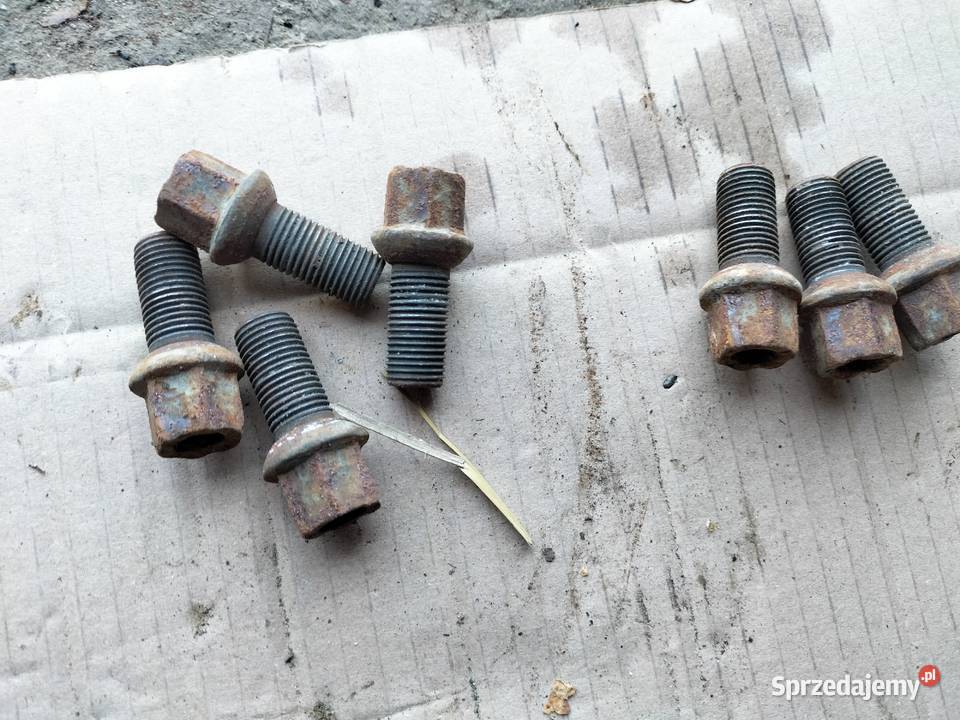 AUDI 80B3 80B4 ŚRUBY SZPILKI KOŁA osobowe Motoryzacja Kamień-Kolonia