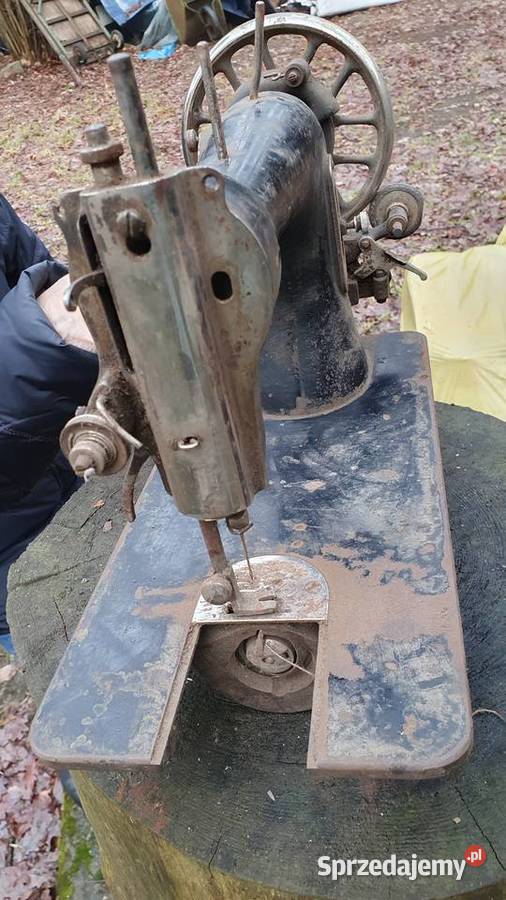 Zabytkowa maszyna do Szycia Mundlos Original Warszawa
