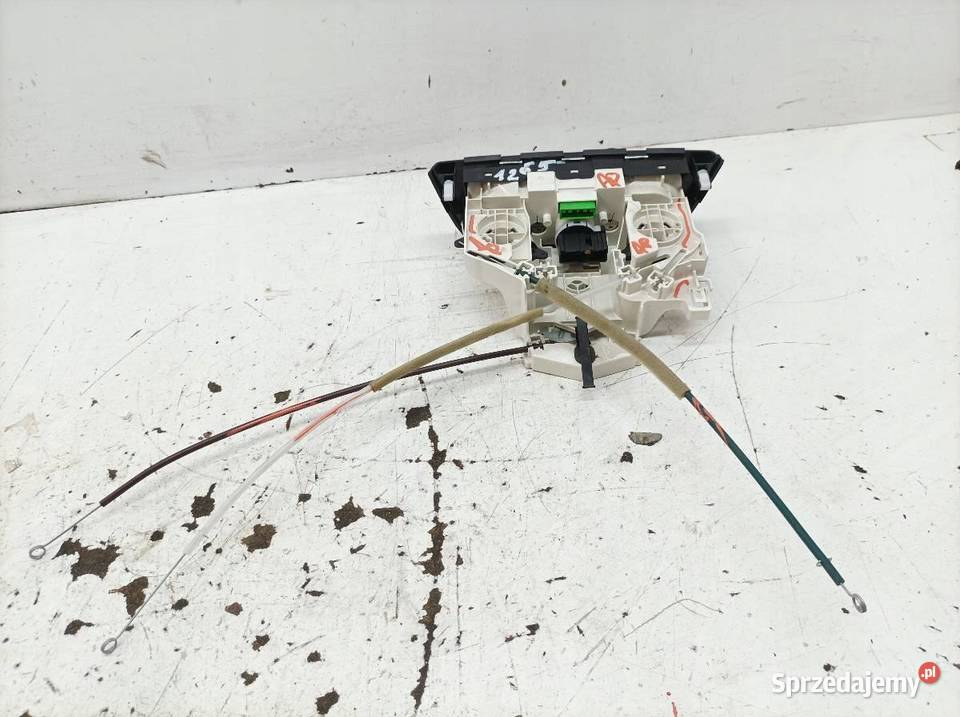 PANEL NAWIEWU LIFT 6K11 7820A869 Mitsubishi sprzedam