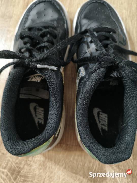 Czarne Holograficzne Sneakersy Nike Air Force 1 Nike Hajnówka
