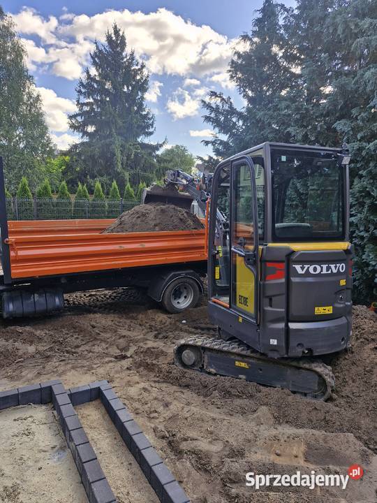 Usługi koparką, minikoparką roboty ziemne