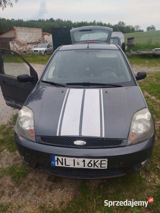 Ford Fiesta 2005 Reszel sprzedam