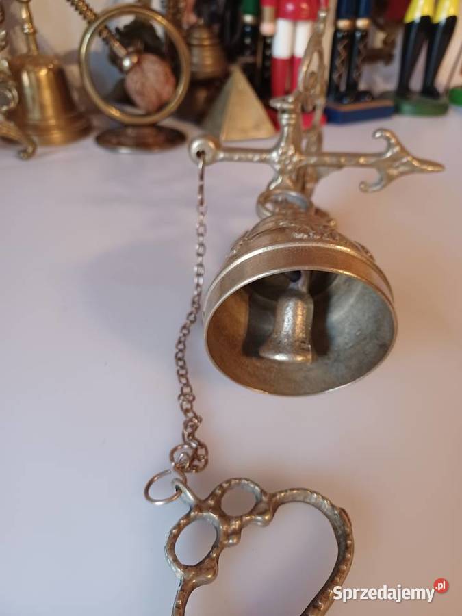 Dzwonek z motywem myśliwskim Mosiądz