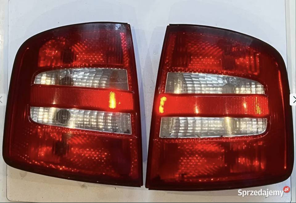 lampa tył prawa lewa komplet skoda fabia I Ostrzeszów