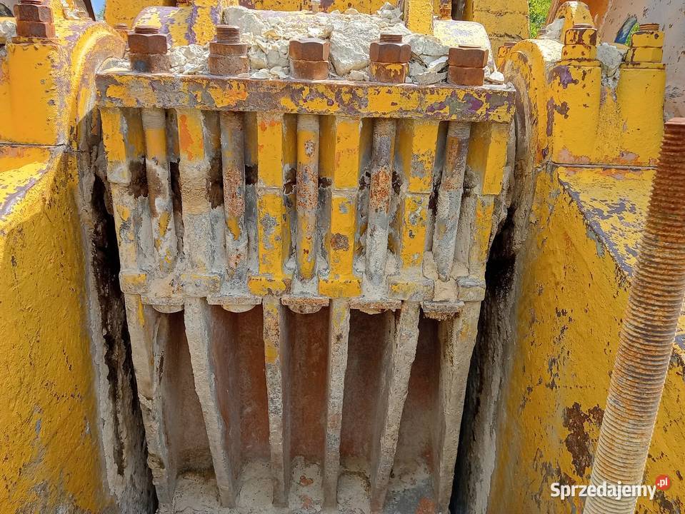 Kruszarka szczekowa Makrum 4017 podkarpackie Gorzyce