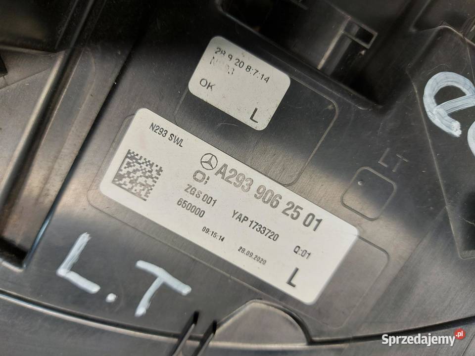 Mercedes EQC 400 W293 LAMPA LEWA TYŁ TYLNA