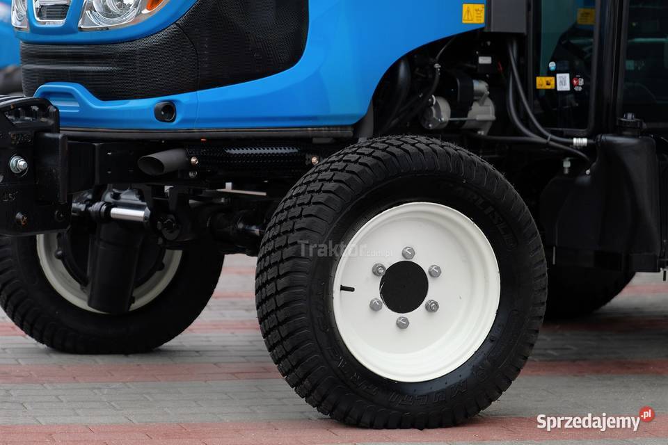 LS Tractor MT350 MEC 4x4 47 CAB TURF LS Tractor Tajęcina