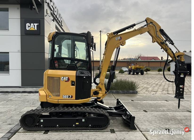 FABRYCZNIE NOWA MINIKOPARKA CATERPILLAR 3027 CR nie
