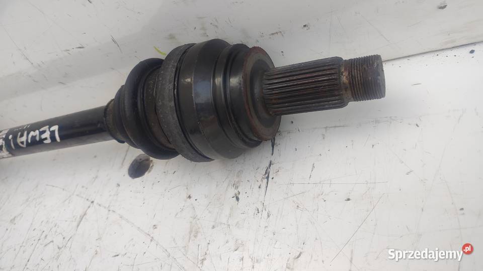 92IRLBMW 5 F10 F11 7581028 PÓŁOŚ LEWA TYL