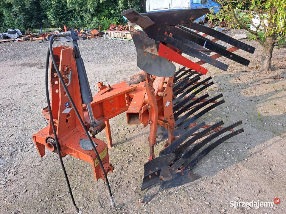 Pług 4 skibowy obrotowy Khun 31 Pługi Mierzawa