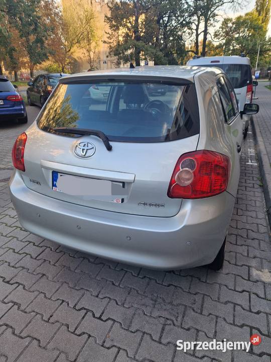 Toyota Auris D4D 2008 srebrny metallic 172 1364cm3 Auris Łódź sprzedam