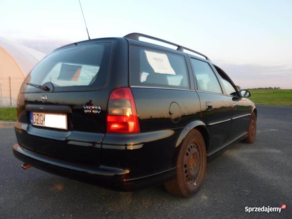Opel Vectra B lift 20 dti 1999 r wyposażenia Rok produkcji 1999
