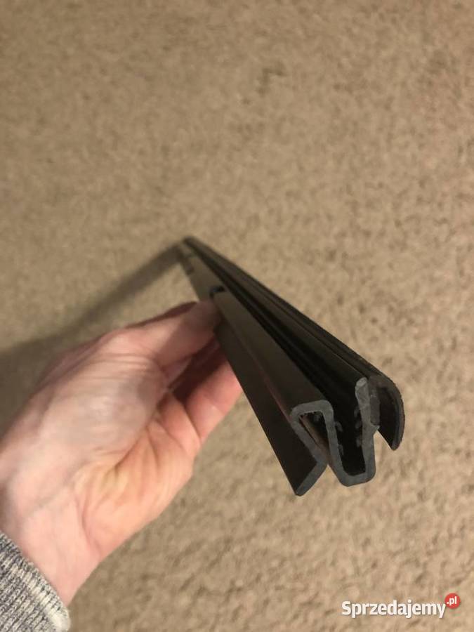 Listwa zgarniająca szyby tyłlewy Seat ToledoLeon Karoseria Lublin