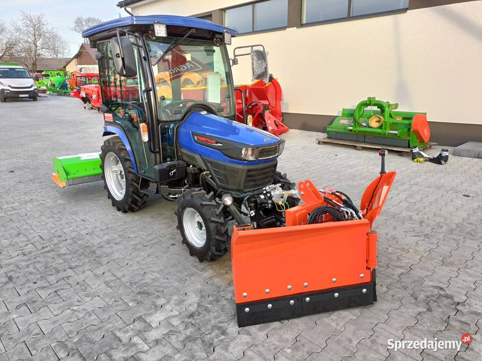 Pług do śniegu odśnieżny strzałka hydrauliczny Wola Różaniecka