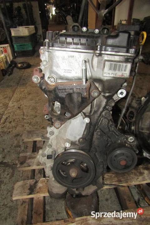 SILNIK SŁUPEK 13 VVTi TOYOTA YARIS III R1NP12