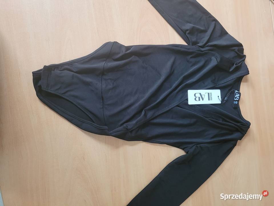 Czarna bluzkabody Answear Lab