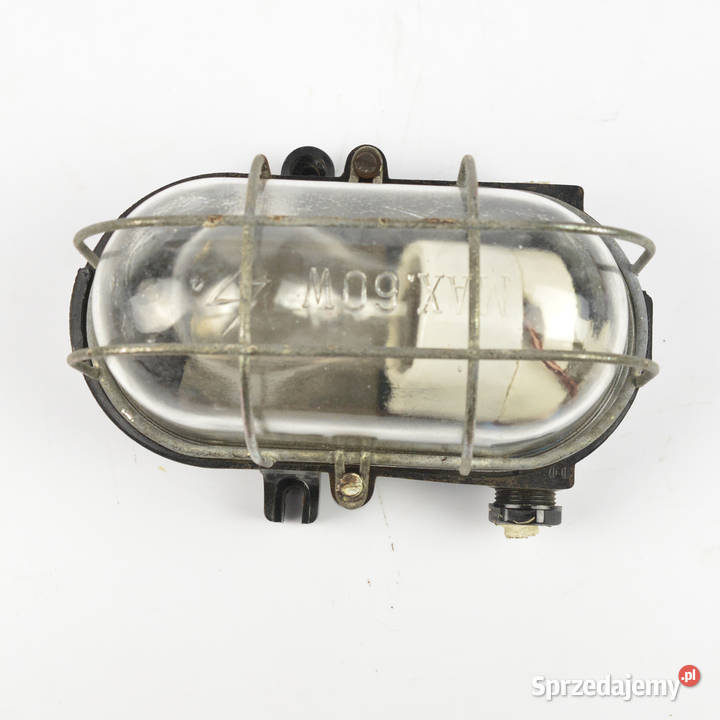 Kinkiet industrialny Fabryki Materiałów Warszawa