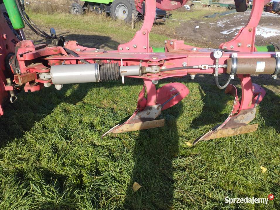 Pług 5 skibowy AgroTom Wola Pomianowa