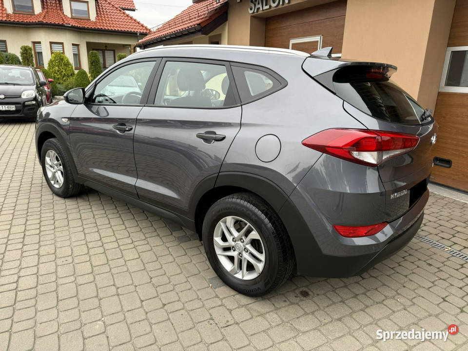 Hyundai Tucson Rej 2018 16 132 Klima Navi Kamera garażowany Orzech