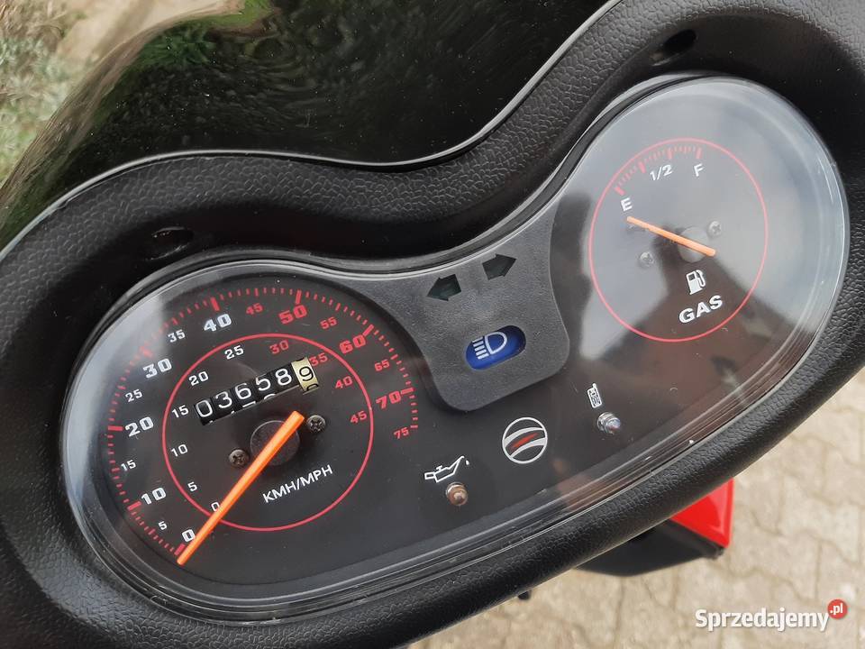 Mega zadbany skuter Zipp Quadra Quantum 50ccm 2t Tuczno