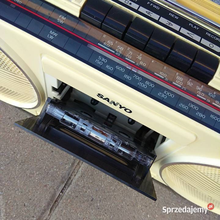 Sanyo M9709LO Radiomagnetofon Japan 4głosniki Świebodzice
