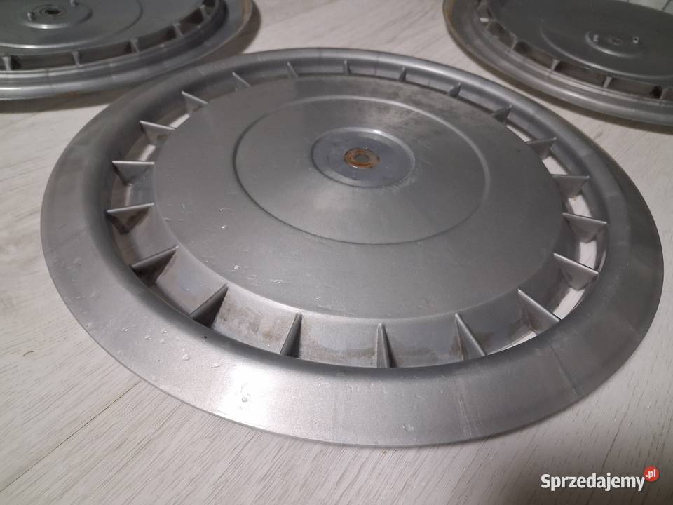 Kołpaki Fiat 126p PRL zabytek Rarytas Cytrynki świętokrzyskie Starachowice