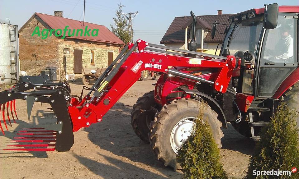 33 Polskie Ładowacze Czołowe Tur MTz Belarus nieuszkodzony Zielona Wieś