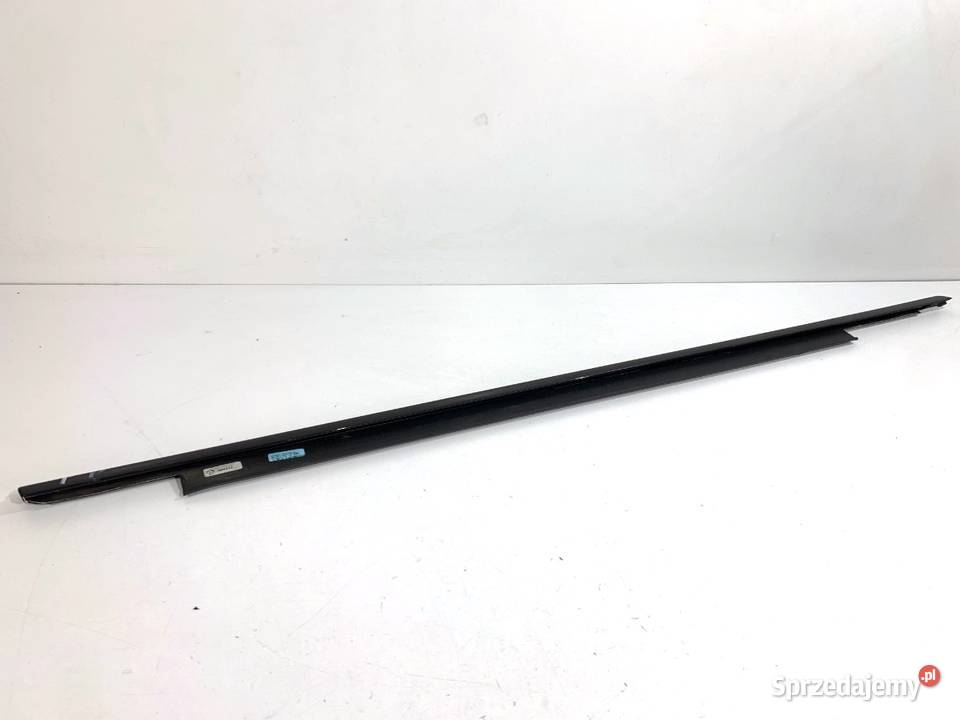 LISTWA ZGARNIAJĄCA PRZÓD PRAWY AUDI A7 4G podkarpackie