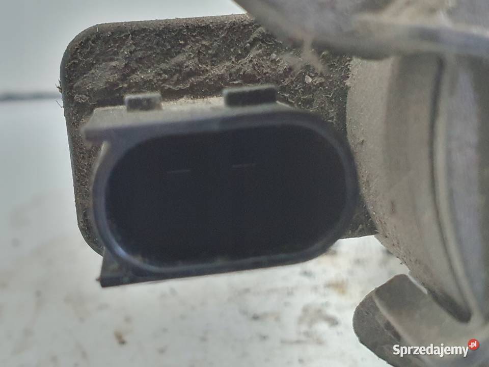 Volvo XC60 II TYLNY ZACISK HAMULCOWY lewy tył osobowe