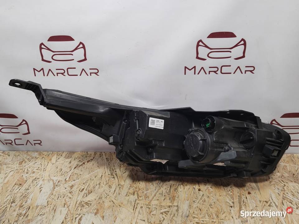 Lampa Lewy Przód Kia Ceed III GT J792111010 osobowe Pleszew
