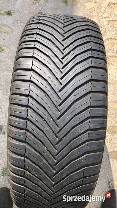 Opony Michelin CrossClimate SUV 23560R17 Jeżowa
