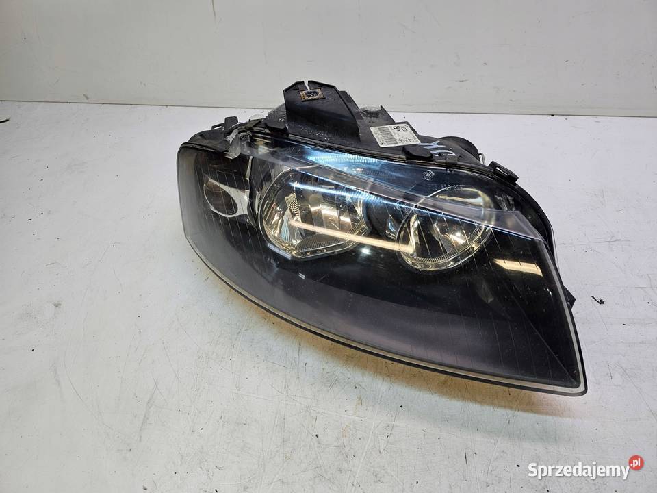 REFLEKTOR PRAWY AUDI A3 8P LIFT 8P0941004L UK Przystajń sprzedam