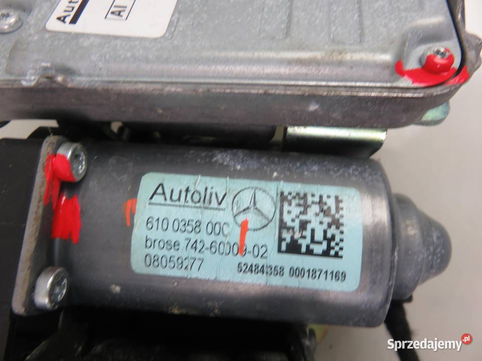 PAS PRAWY PRZEDNI MERCEDES W212 610035800C osobowe