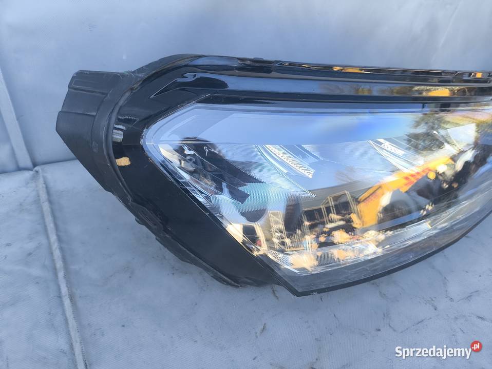 SKODA FABIA IV 4 LAMPA PRAWA PRZEDNIA REFLEKTOR Radom