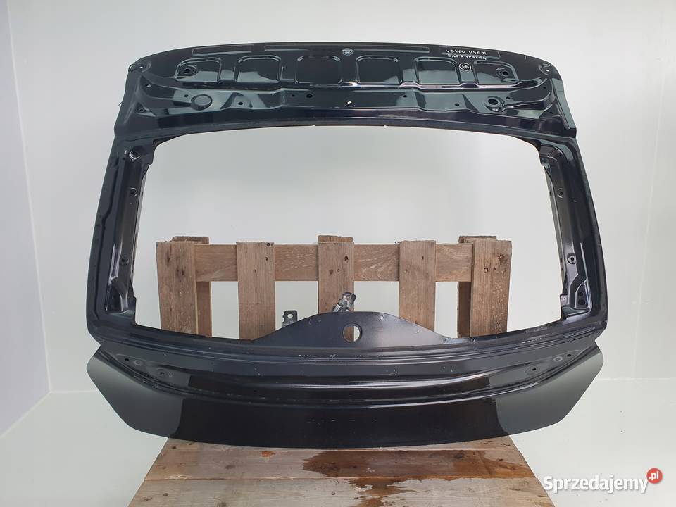 TYLNA KLAPA Volvo V40 II 20122019 tylnia tył Chełm