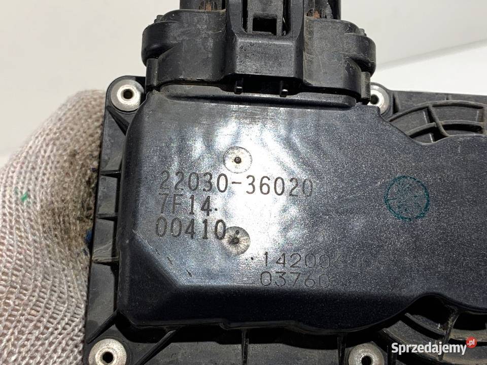 PRZEPUSTNICA TOYOTA RAV 4 IV 2203036020 25 155 osobowe Przepustnice sprzedam