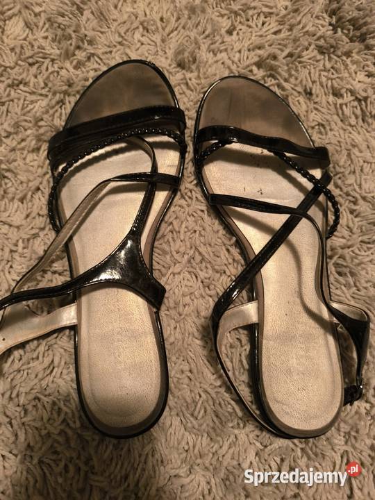 Buty sandałki czarne Tamaris starszej siostrze sprzedam