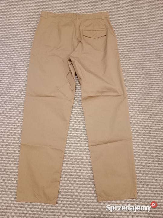 Spodnie chinos COS Poznań