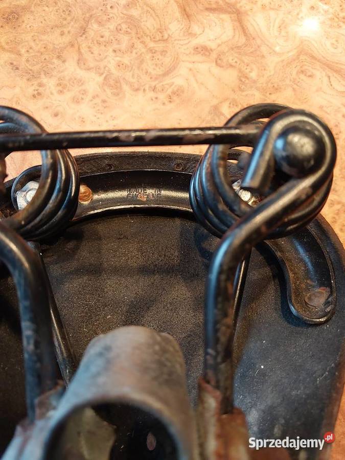 Zabytkowe skórzane siodełko do roweru Pozostałe Piła