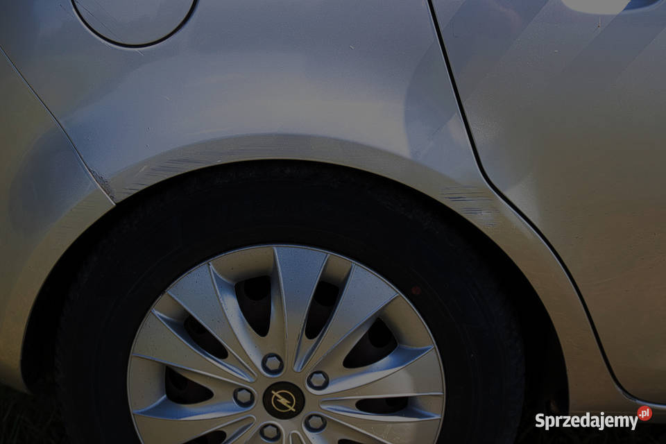 Opel Corsa D 2010 12 63kW 86 Salon wersja 111th Błonie