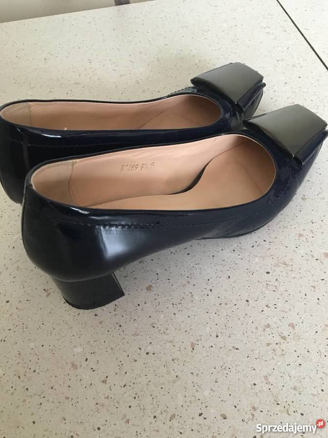 Czółenka Venezia Błaszki sprzedam