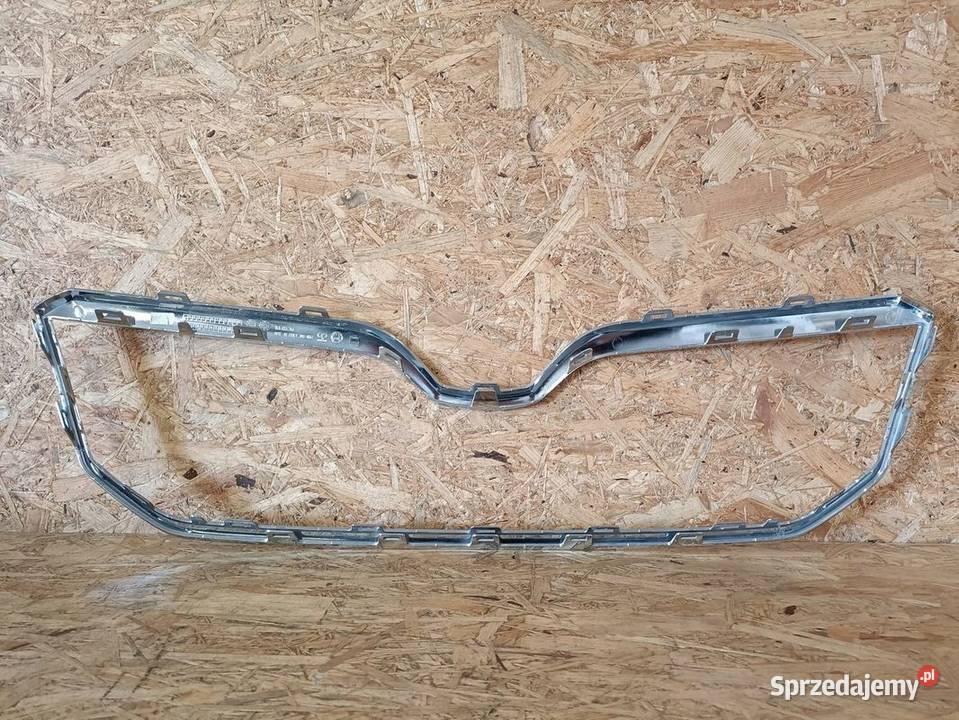 SKODA YETI RAMKA ATRAPA CHROM GRILL ZDERZAK Pleszew sprzedam