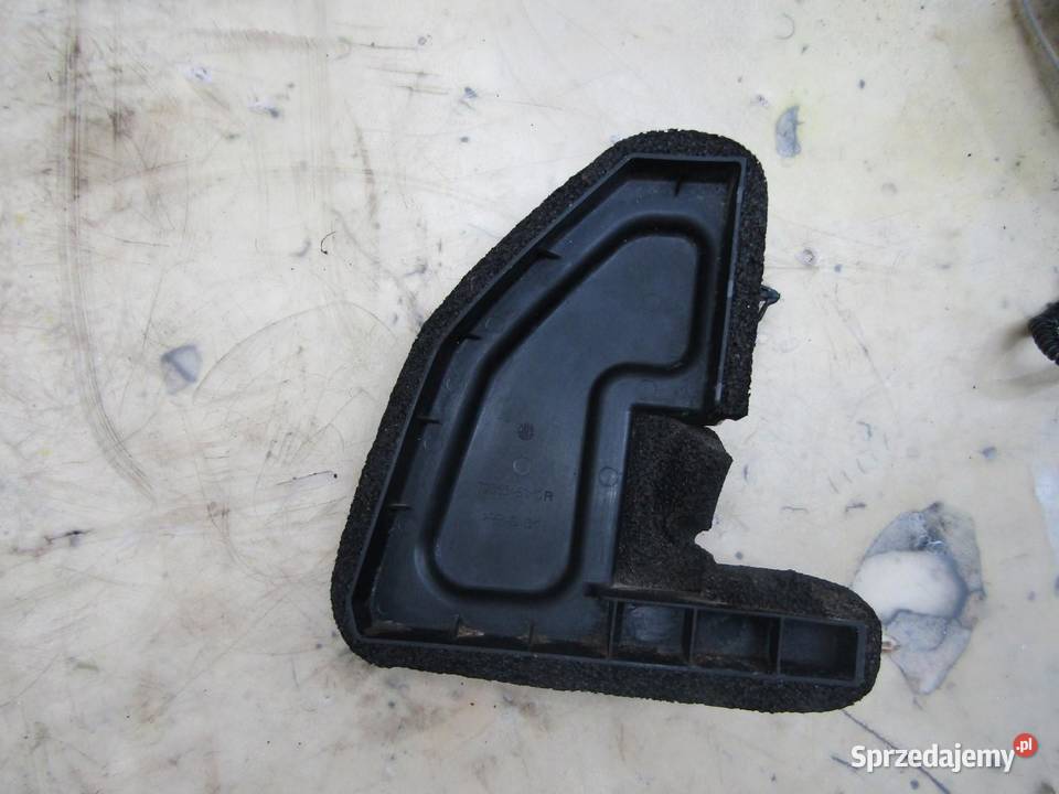 KIEROWNICA POWIETRZA PRAWA SUZUKI SX4 SCROSS
