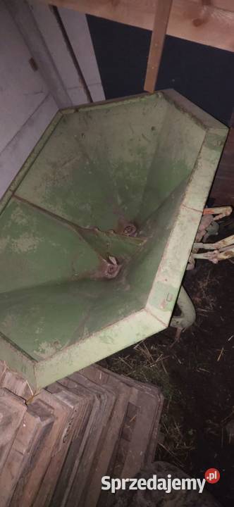 Rozsiewacz nawozu Amazon 604 Rozsiewacze nawozów Mycielin