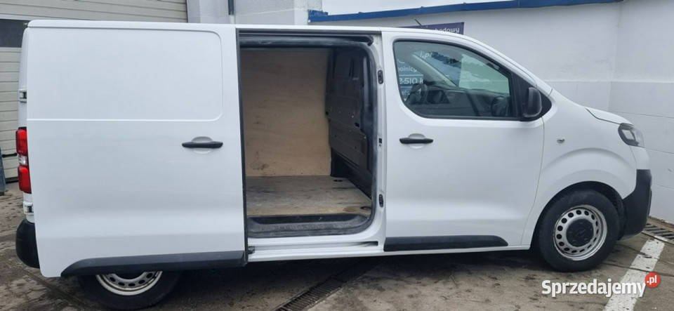Opel Vivaro Pisemna Gwarancja 12 miesięcy niski Rok produkcji 2020 Konin