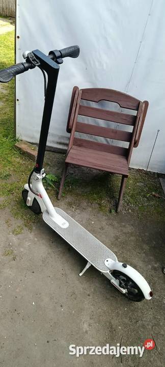 Hulajnoga elektryczna xiaomi sprawna sprzedam